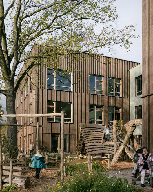 De Zevensprong - Integrated Child and Expertise Center / KRFT Architecture - Exterior Photography, Wood