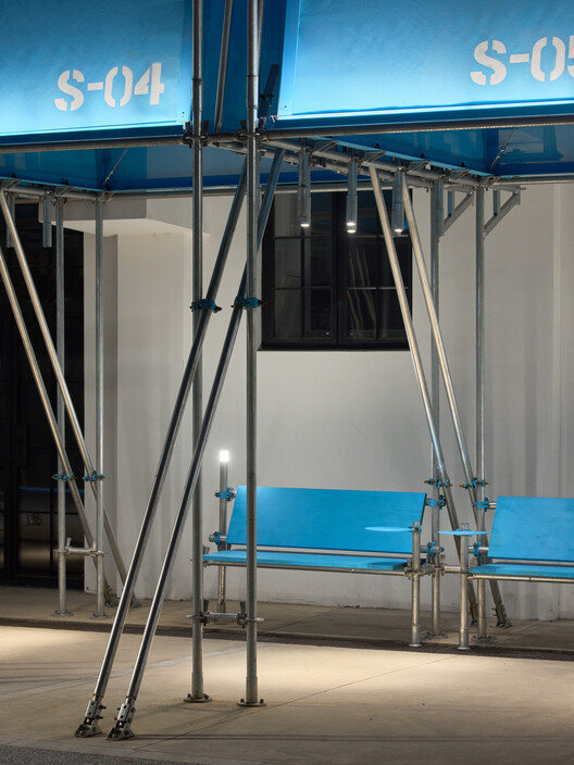 The Day of Launching / Practice on Earth + ARC Z Architects - Interior Photography, Steel