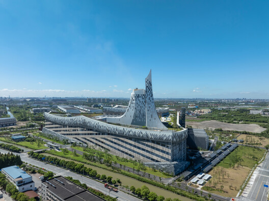 Baoshan Waste-to-Energy Center / Ballistic Architecture Machine - Exterior Photography