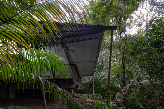 Refuge in the Rainforest - Tour Guide Training Center / Héctor Ayarza + Estudio Garúa Refuge in the Rainforest - Tour Guide Training Center / Héctor Ayarza + Estudio Garúa - Image 7 of 26