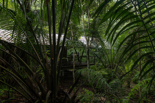 Refuge in the Rainforest - Tour Guide Training Center / Héctor Ayarza + Estudio Garúa Refuge in the Rainforest - Tour Guide Training Center / Héctor Ayarza + Estudio Garúa - Image 9 of 26