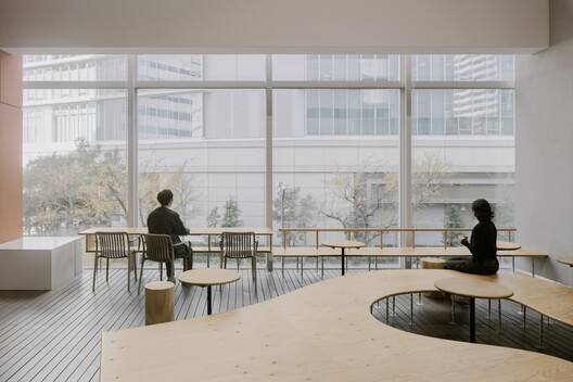 BERTH COFFEE Minatomirai BERTH COFFEE Minatomirai - Interior Photography, Wood, Table, Chair, Glass