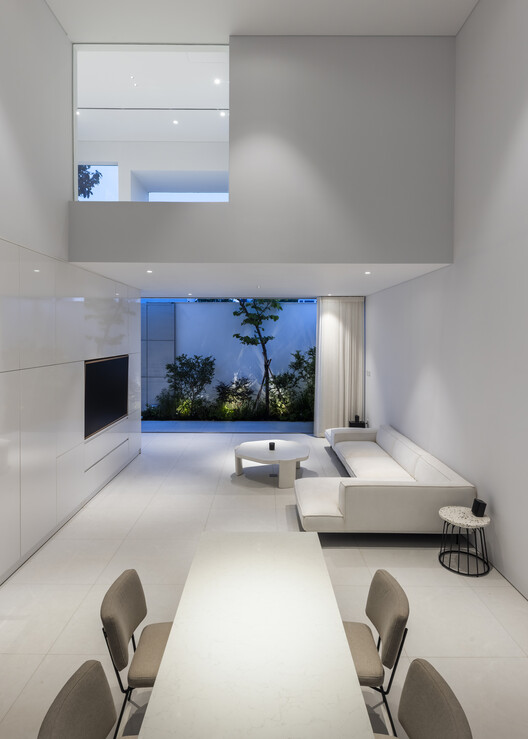 F10 House / 23o5Studio - Interior Photography