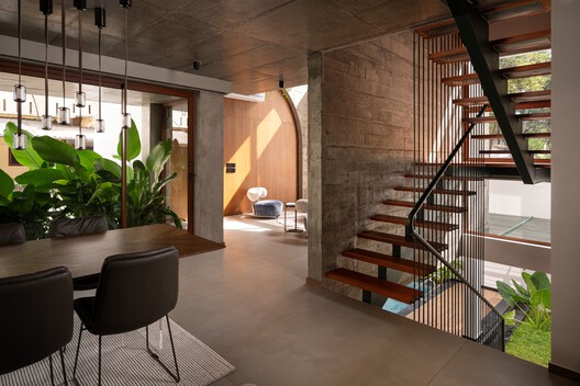 Vault House / Encasa Archstudio - Interior Photography, Stairs, Wood, Chair