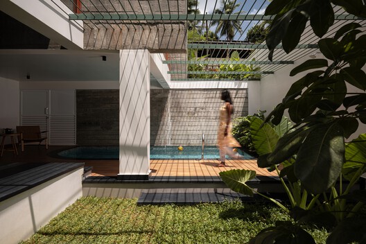 Vault House / Encasa Archstudio - Exterior Photography, Courtyard