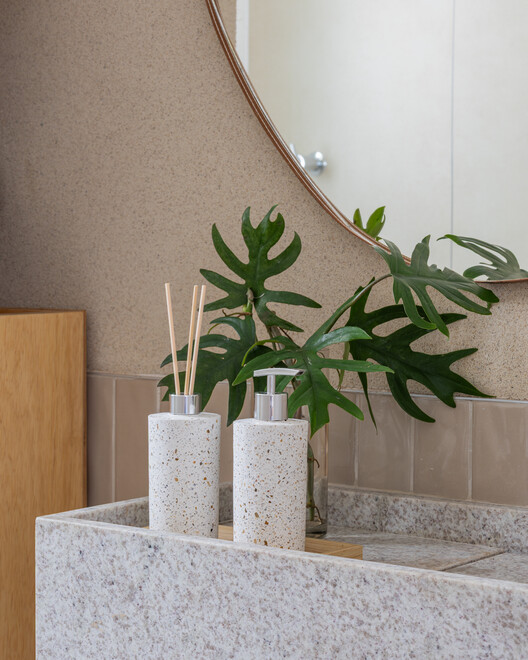 Apartamento Central / ARQLIQ arquitetura - Fotografia de Interiores, Pia, Bancada, Banheiro