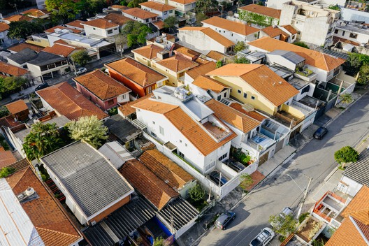 Residencia RAJ / Ricardo Gusmão Arquitetos Residencia RAJ / Ricardo Gusmão Arquitetos - Imagen 7 de 37