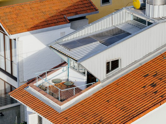 Residencia RAJ / Ricardo Gusmão Arquitetos Residencia RAJ / Ricardo Gusmão Arquitetos - Fotografía interior, Balcón