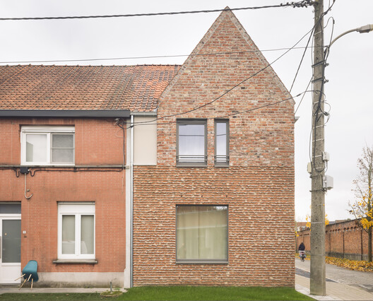 Urban Infill Project for Social Housing / MAKER architecten - Exterior Photography, Brick