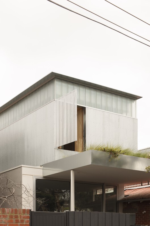 A Light Addition / Office MI—JI - Exterior Photography