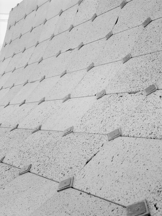 Asympta / Leopold Banchini Architects - Image 9 of 15