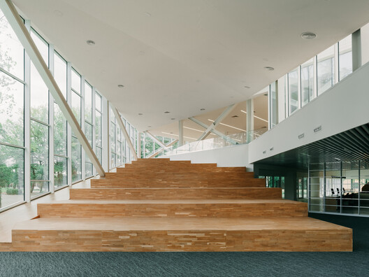 Zviad Gamsakhurdia Presidential Center / Tsanava + Maisuradze + T-architects Zviad Gamsakhurdia Presidential Center / Tsanava + Maisuradze + T-architects - Image 12 of 32