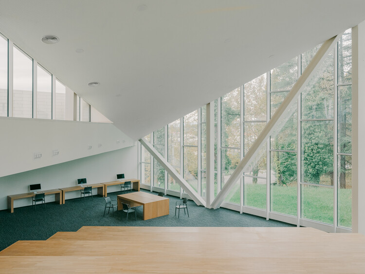 Zviad Gamsakhurdia Presidential Center / Tsanava + Maisuradze + T