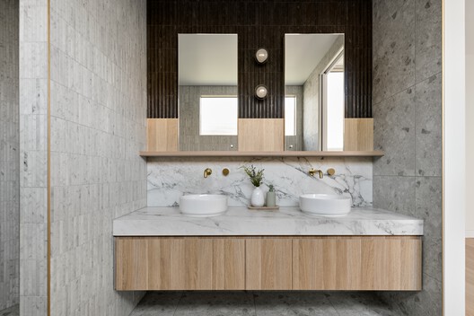 Havenwood / Atlas Architects - Interior Photography, Bathroom, Countertop, Sink