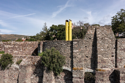 Catalejos Urbanos / 3ME Arquitectura Catalejos Urbanos / 3ME Arquitectura - Imagen 2 de 16