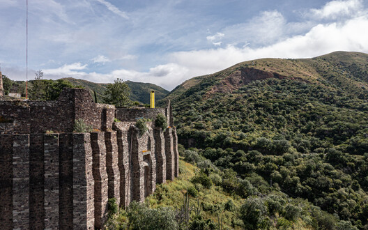 Catalejos Urbanos / 3ME Arquitectura Catalejos Urbanos / 3ME Arquitectura - Fotografía exterior