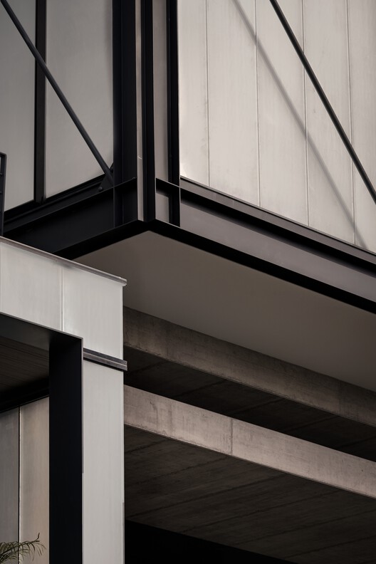 Residence T20 / Minimalist Architecture & Design Studio - Image 11 of 35