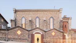 Renovación La Chapelle / PWA + AUMMA