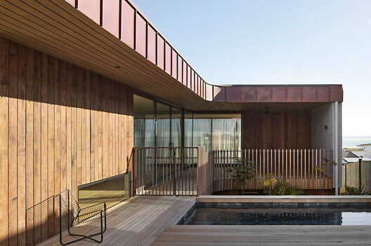 Coastal House / Splinter Society Coastal House / Splinter Society - Exterior Photography, Wood, Deck