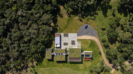 Casa Entre Acantilados / Marchetti Bonetti+ Casa Entre Acantilados / Marchetti Bonetti+ - Imagen 6 de 22