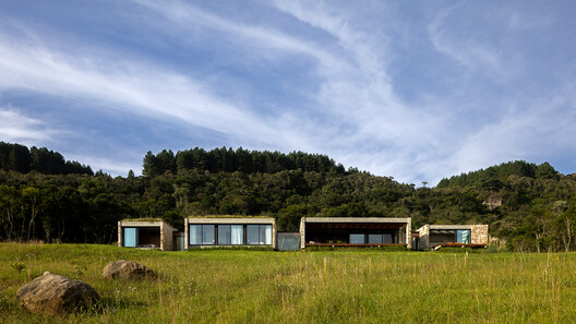 Casa Entre Acantilados / Marchetti Bonetti+ Casa Entre Acantilados / Marchetti Bonetti+ - Fotografía exterior