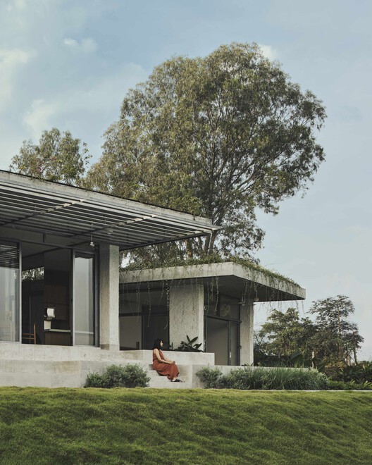 Lake House / Mazumdar Bravo Lake House / Mazumdar Bravo - Exterior Photography