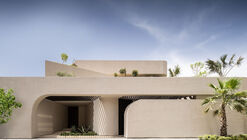 Shell House / Alhumaidhi Architects