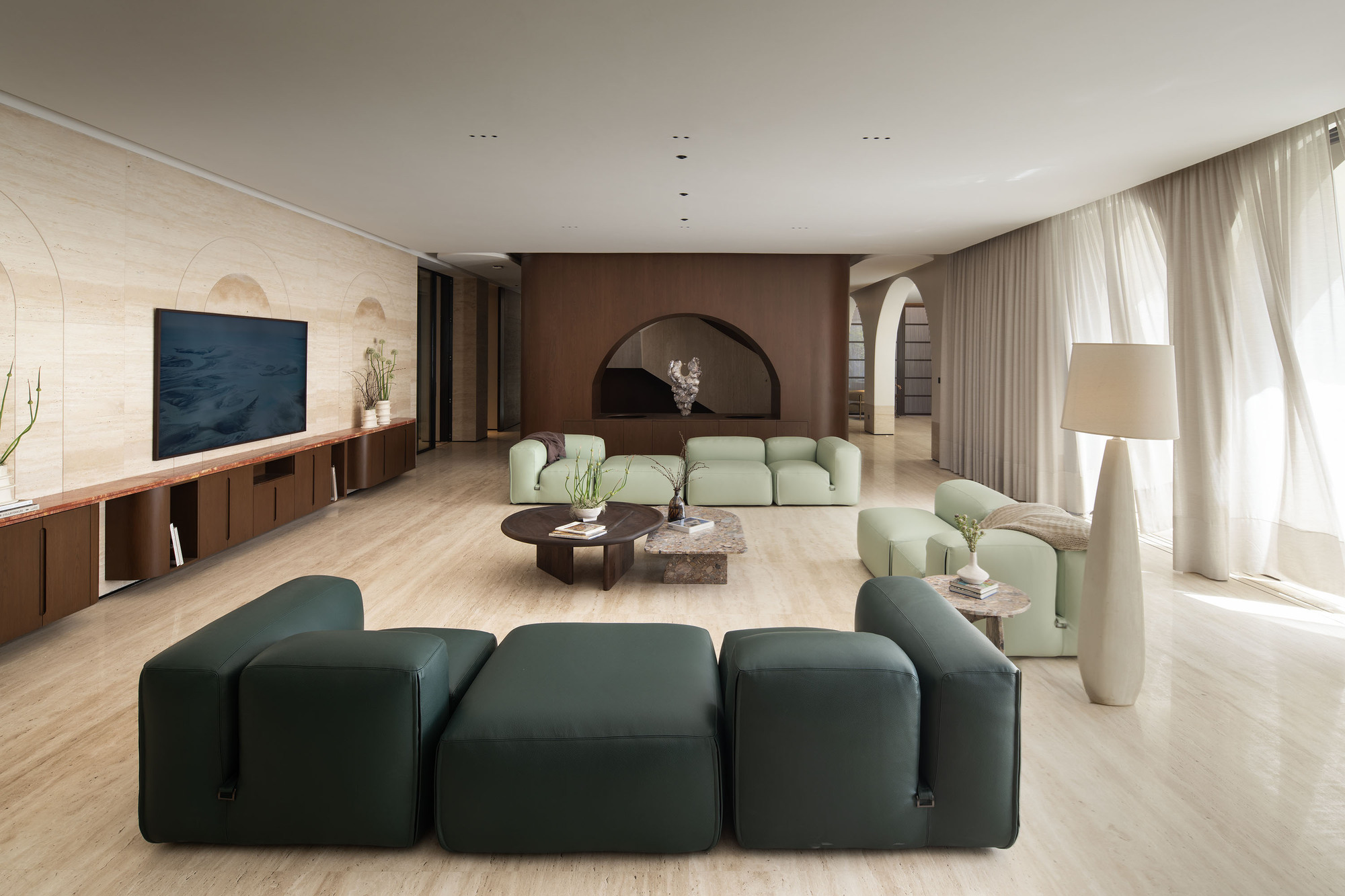 Gallery of Shell House / Alhumaidhi Architects - 18