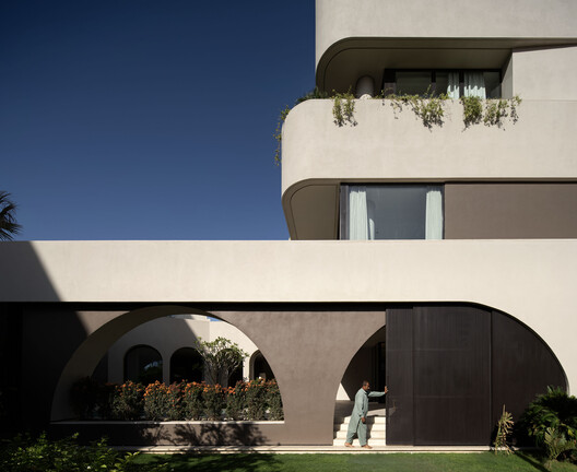Shell House / Alhumaidhi Architects Shell House / Alhumaidhi Architects - Exterior Photography, Concrete