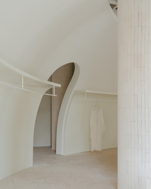 Messa House / UP2DATE architects Messa House / UP2DATE architects - Interior Photography, Closet