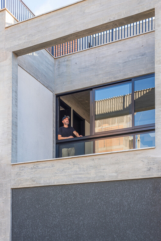 Casas TT / PJV Arquitetura - Fotografía exterior, Concreto, Balcón