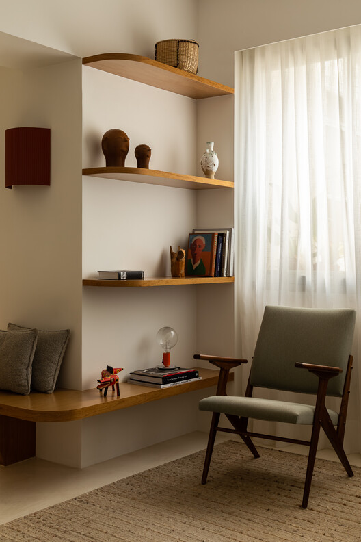 VP Apartment / Studio Gaibola VP Apartment / Studio Gaibola - Interior Photography, Living Room, Shelving, Wood, Lighting