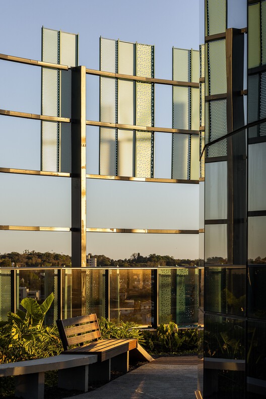 Centro Administrativo Sicredi das Culturas / DA | Departamento de Arquitetura - Fotografia de Exterior, Vidro