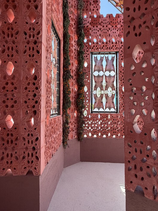 Diriyah Contemporary Art Biennale 2026 Opens at JAX District in Saudi Arabia - Image 13 of 16