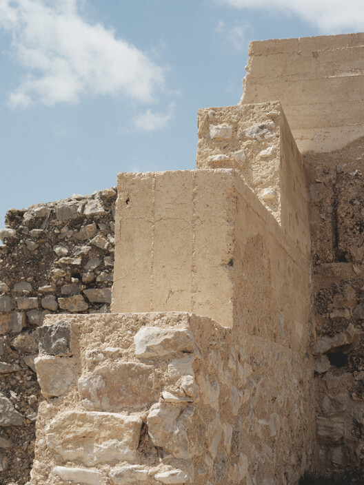 Chera Castle / Belen Ilarri Studio Chera Castle / Belen Ilarri Studio - Image 16 of 30