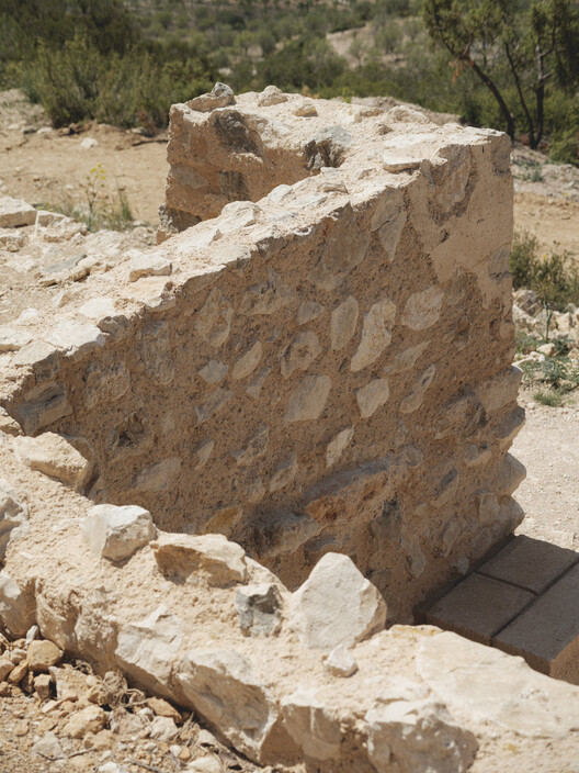 Chera Castle / Belen Ilarri Studio Chera Castle / Belen Ilarri Studio - Image 14 of 30