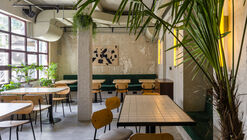 Niko Restaurant / Gaya Sofoyan