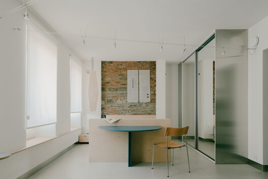 Unit 20 / studio2AM - Interior Photography, Lighting, Chair