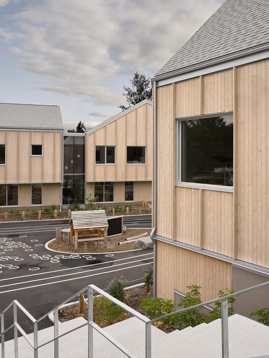 École de l’Étincelle – Lab École Saguenay / Agence Spatiale - Exterior Photography