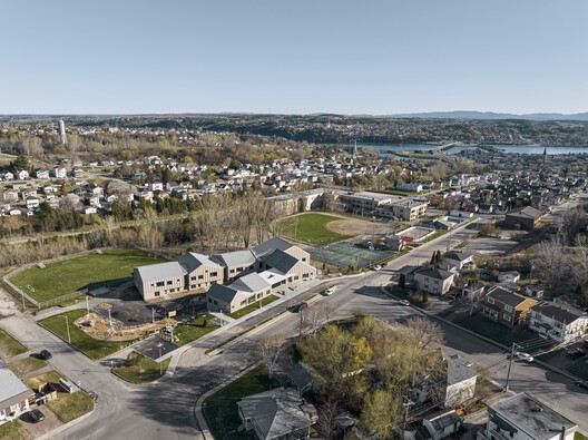 École de l’Étincelle – Lab École Saguenay / Agence Spatiale - Exterior Photography, Aerial View Photography