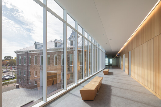 Roberval Courthouse / Groupe A - Image 9 of 28