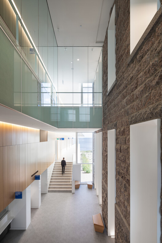 Roberval Courthouse / Groupe A - Interior Photography, Stairs, Glass