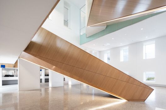 Roberval Courthouse / Groupe A - Interior Photography, Wood