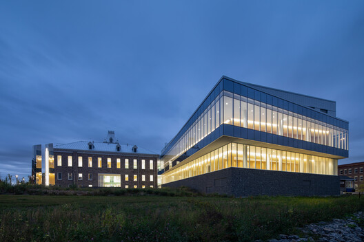 Roberval Courthouse / Groupe A - Exterior Photography
