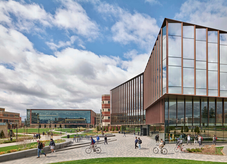 Engineering Collaborative Research & Education Building at Penn State University / Payette - More Images