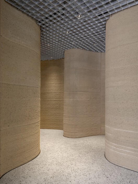 The Future Office - Holcim HQ / Beyond Space + Fritschi Beis Architektur The Future Office - Holcim HQ / Beyond Space + Fritschi Beis Architektur - Image 12 of 22