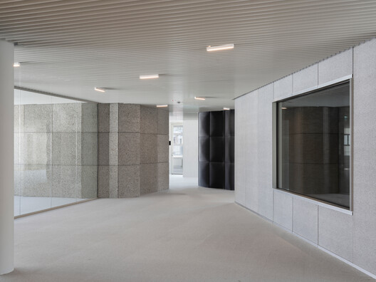 The Future Office - Holcim HQ / Beyond Space + Fritschi Beis Architektur The Future Office - Holcim HQ / Beyond Space + Fritschi Beis Architektur - Interior Photography, Glass, Concrete