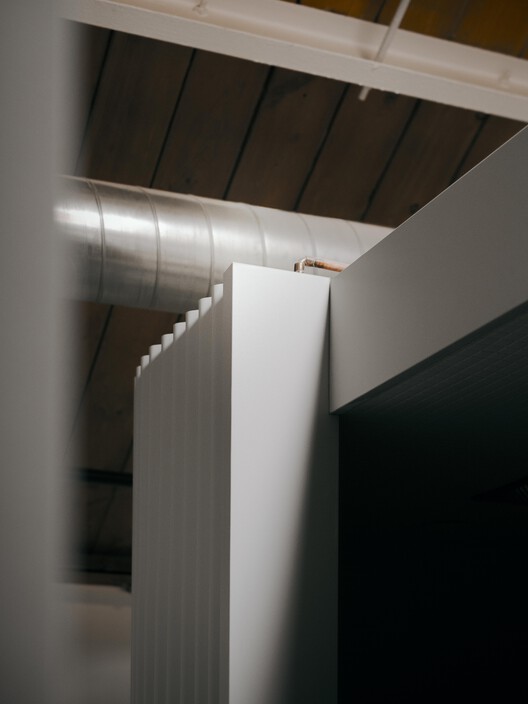 Dollhouse Loft / StudioAC - Image 17 of 24