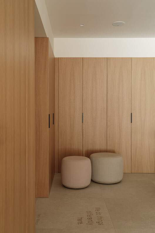 Dental Seny / David Hernandez Arquitectura - Interior Photography, Wood, Closet