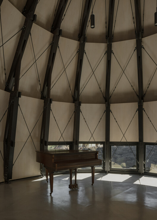 Pavilion in Durazno / Nicolás Oks - Interior Photography, Glass